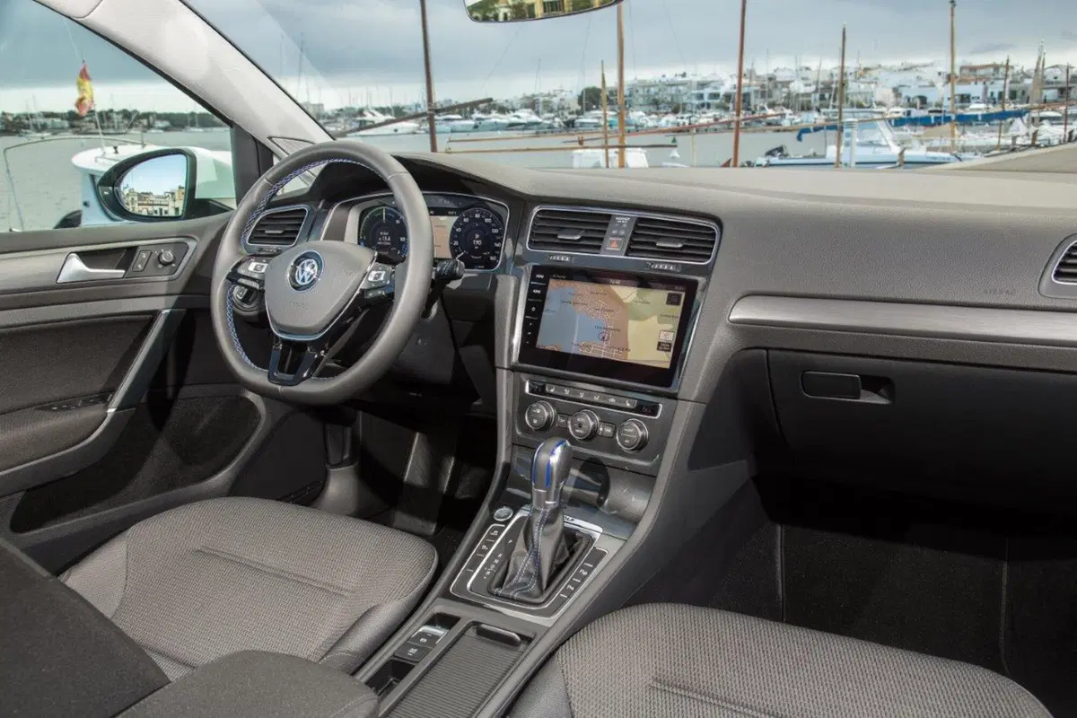 VW e-Golf [Video Primo Test] (4)