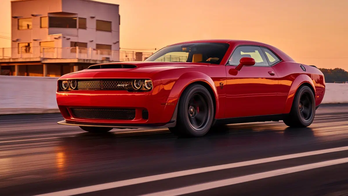Dodge Challenger SRT Demon: anche le auto possono impennare [Video] (6)