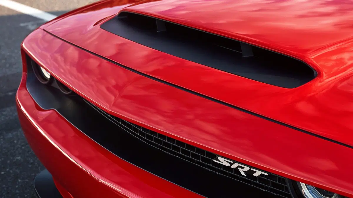 Dodge Challenger SRT Demon: anche le auto possono impennare [Video] (29)