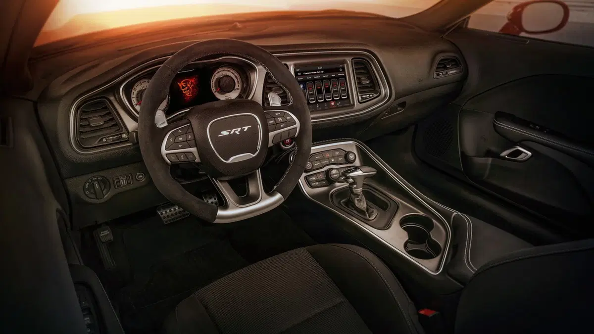 Dodge Challenger SRT Demon: anche le auto possono impennare [Video] (34)