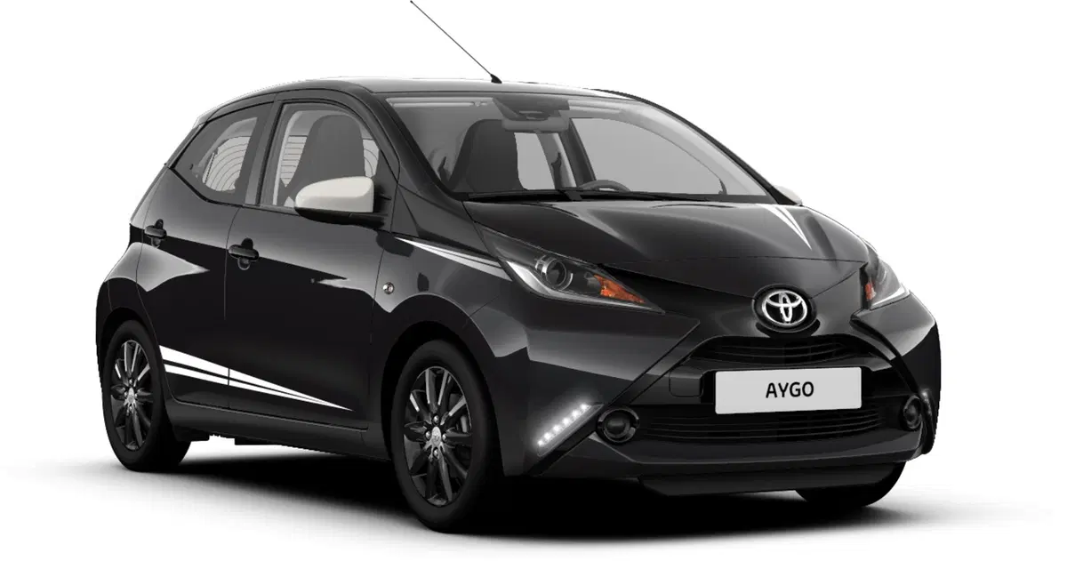 Toyota Aygo X-Black Limited Edition, look total black per la city car (2)