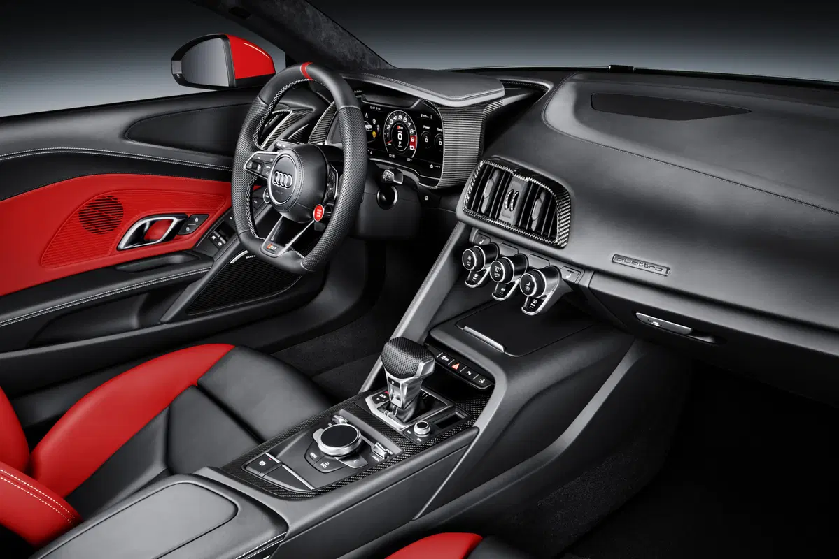 Audi R8 “Audi Sport” Edition, un modello speciale per celebrare le vittorie in pista (9)