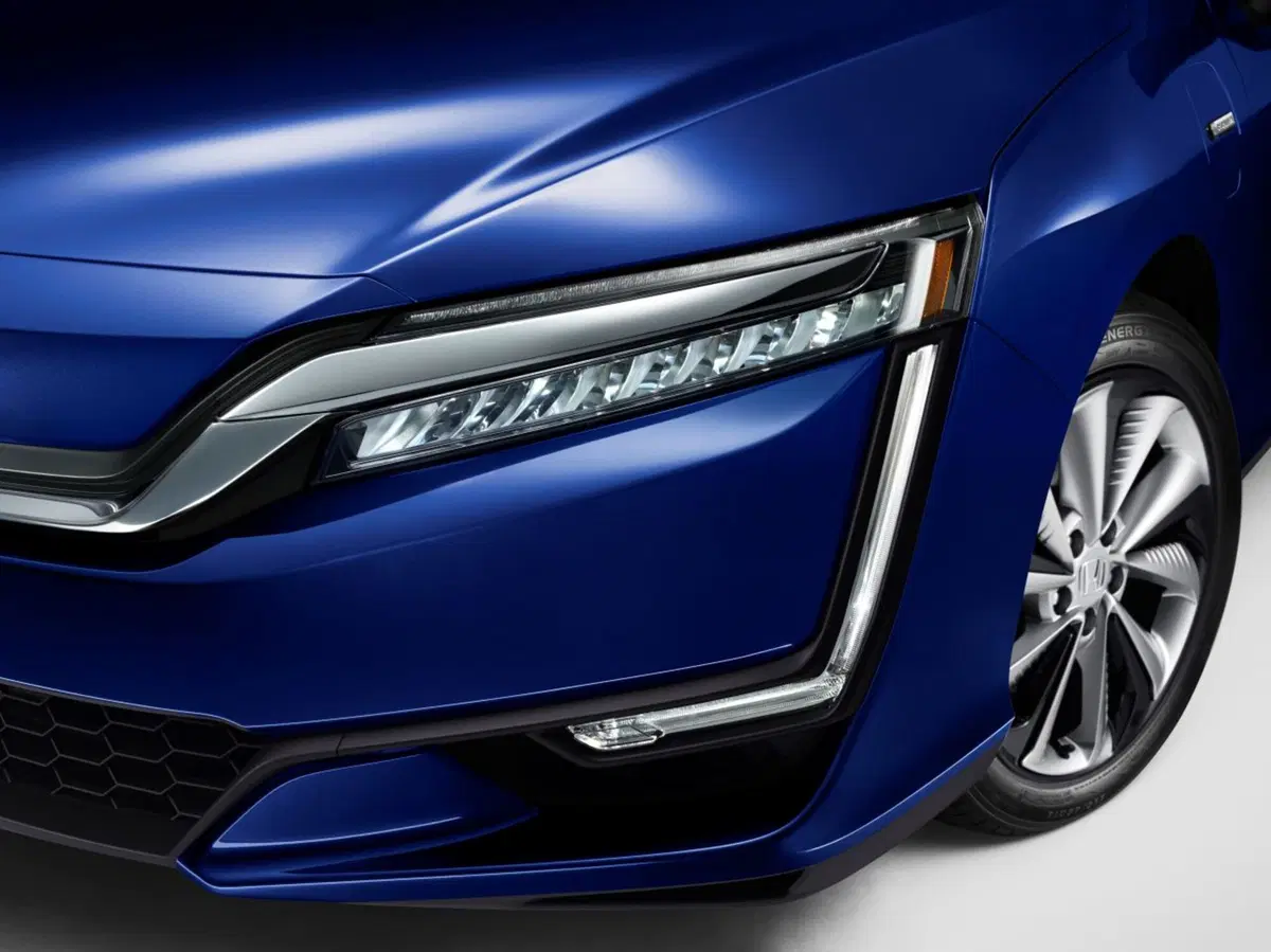 Honda Clarity: ora è anche plug-in ed elettrica (4)