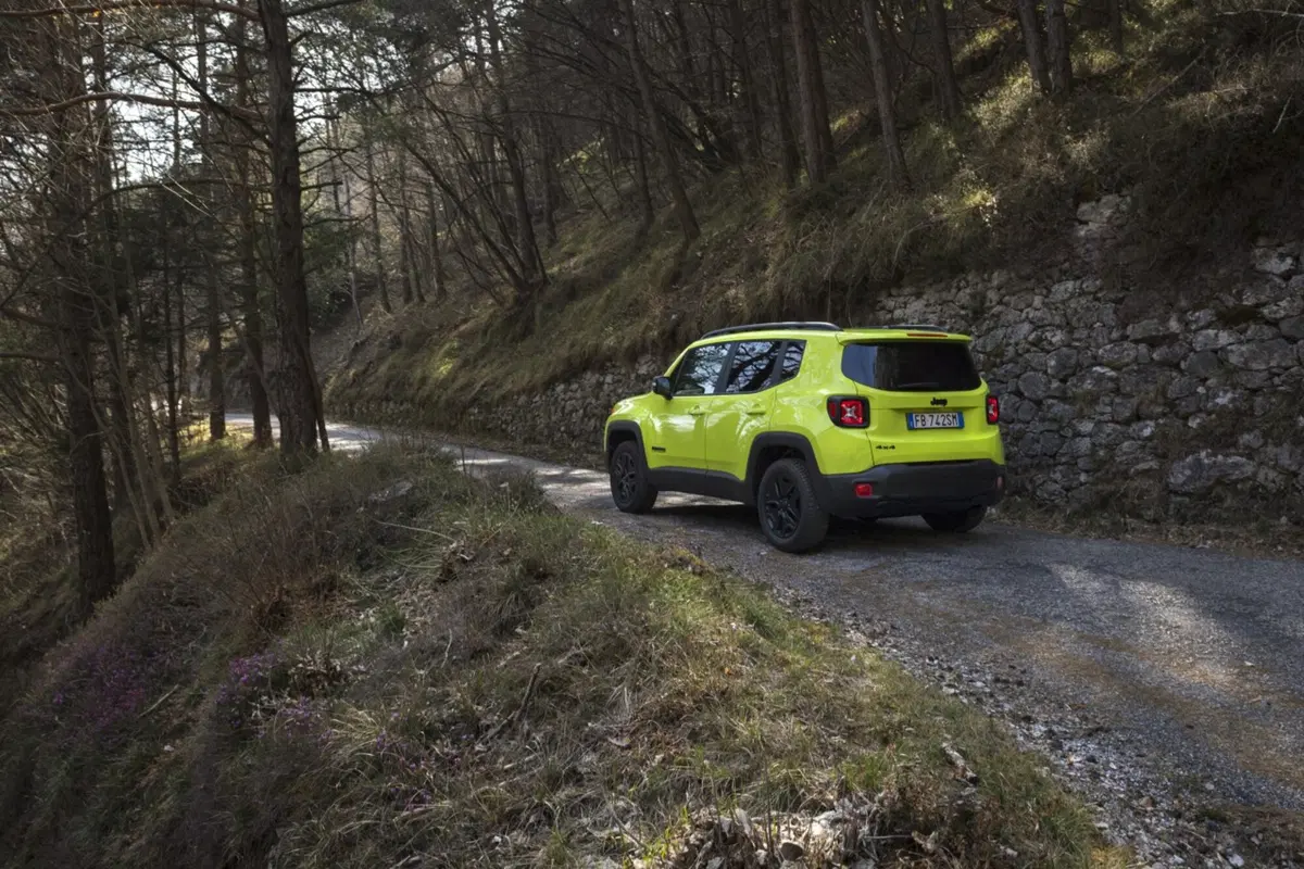 Jeep Renegade Upland, più offroad per la Renegade (5)