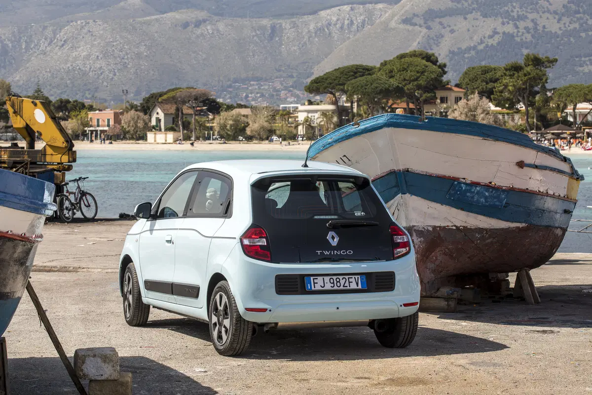 Renault Twingo | L'automatico per tutti... e per tutte! (7)
