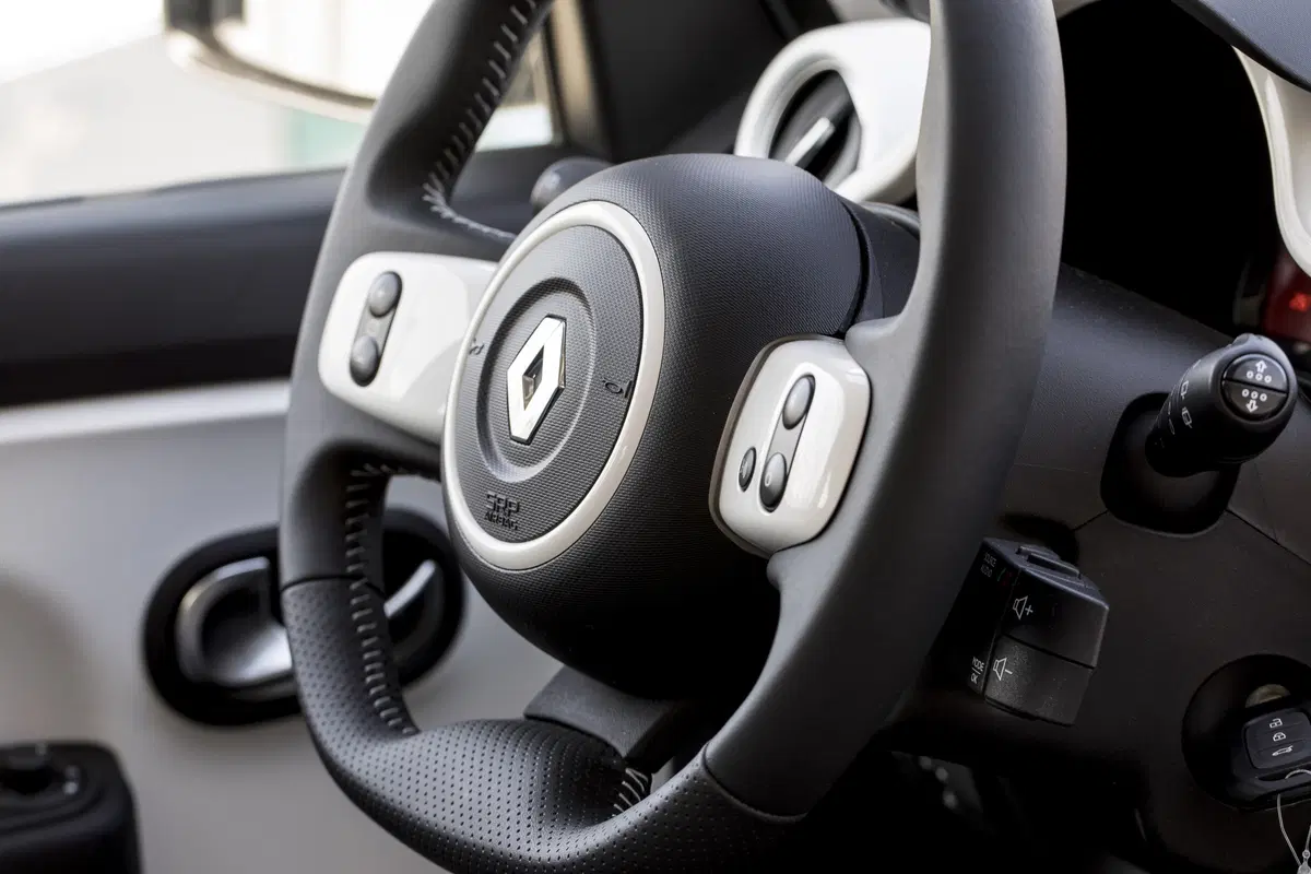 Renault Twingo | L'automatico per tutti... e per tutte! (9)