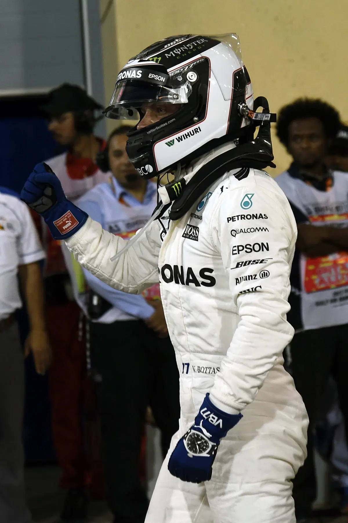 F1, GP Bahrain 2017: pole per Bottas. Terzo Vettel (13)
