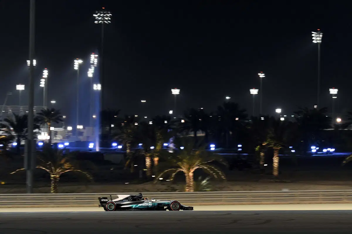 F1, GP Bahrain 2017: pole per Bottas. Terzo Vettel (28)