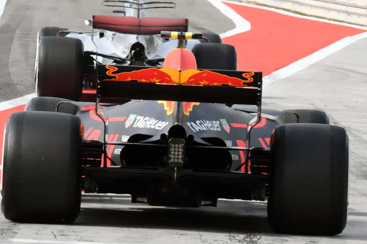 F1, GP Bahrain 2017: pole per Bottas. Terzo Vettel (18)