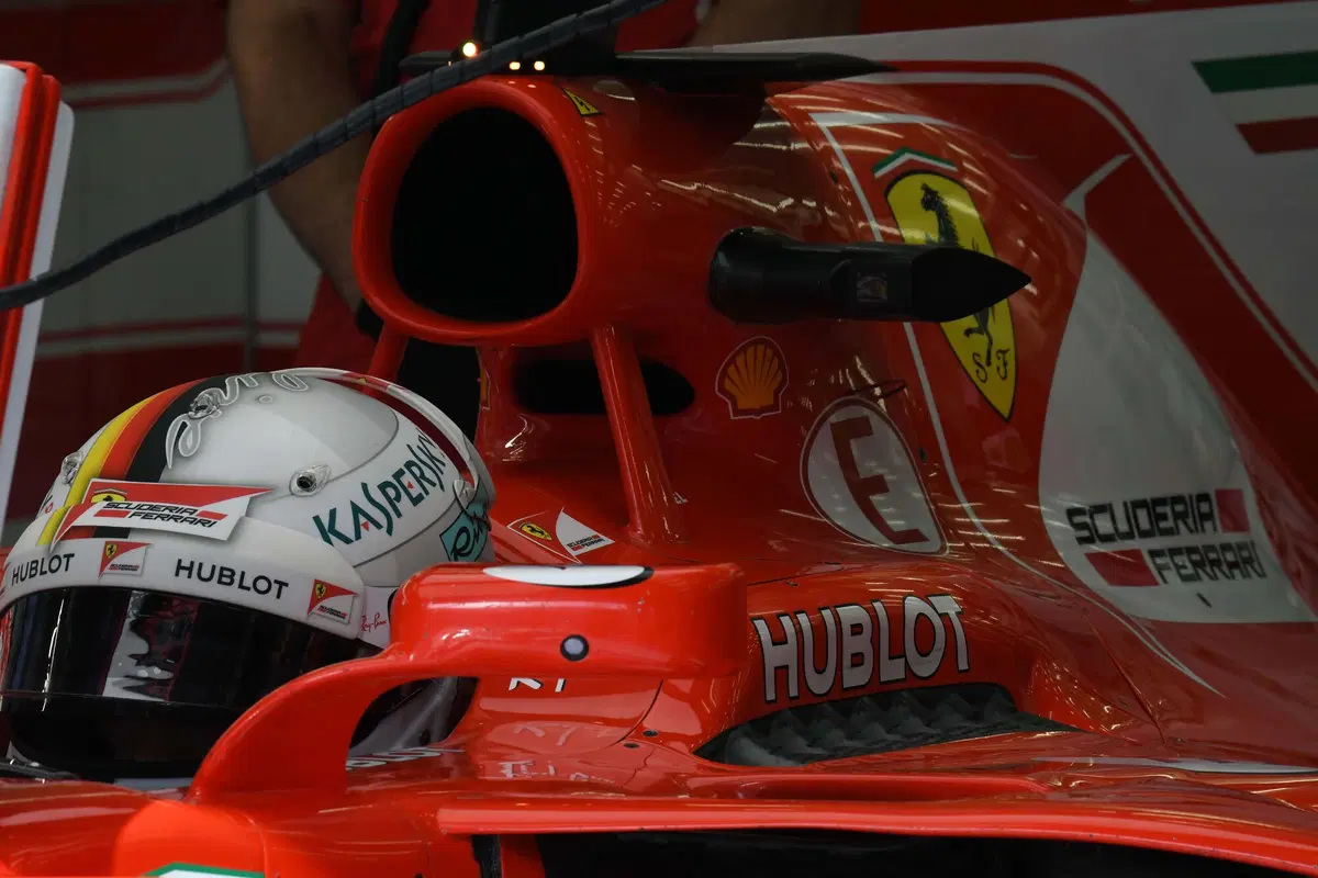 F1, GP Bahrain 2017: pole per Bottas. Terzo Vettel (26)