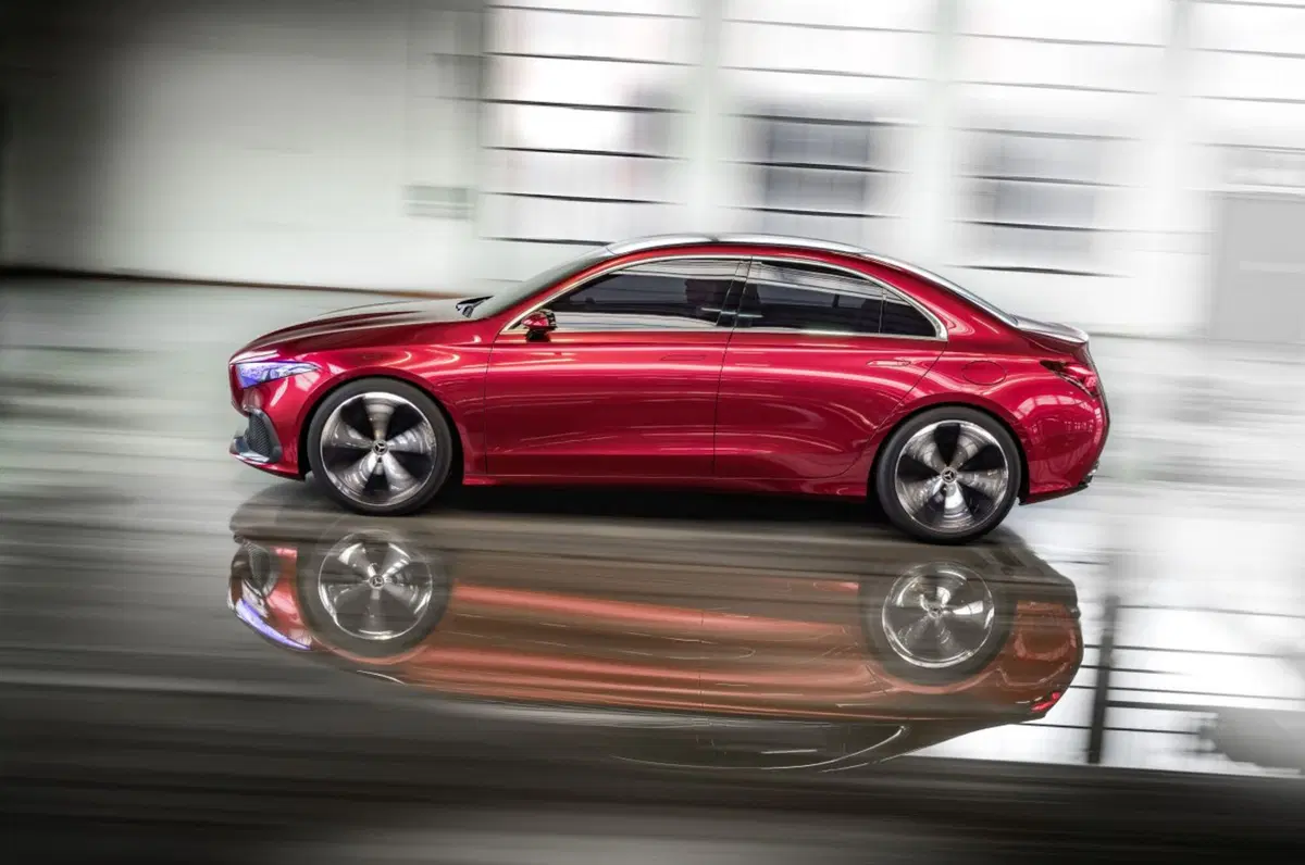 Mercedes Concept A Sedan, arrivano le nuove compatte [Video]