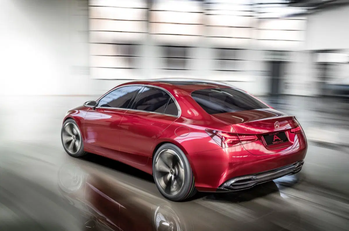 Mercedes Concept A Sedan, arrivano le nuove compatte [Video] (3)