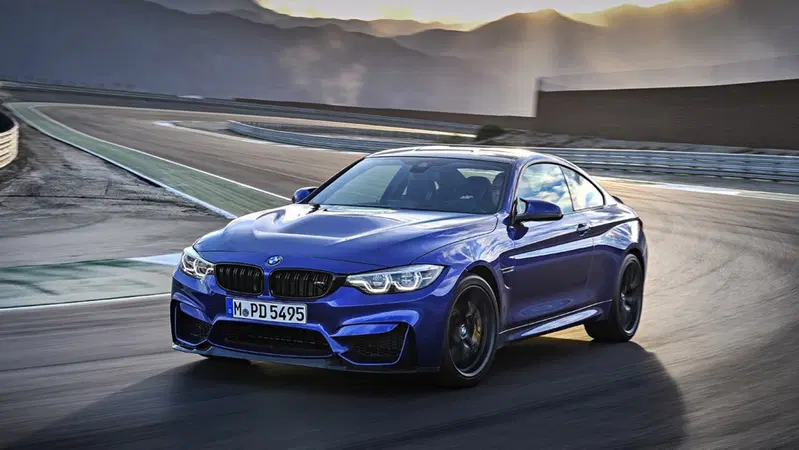 BMW M4 CS, la M4 &egrave; un po' pi&ugrave; cattiva 