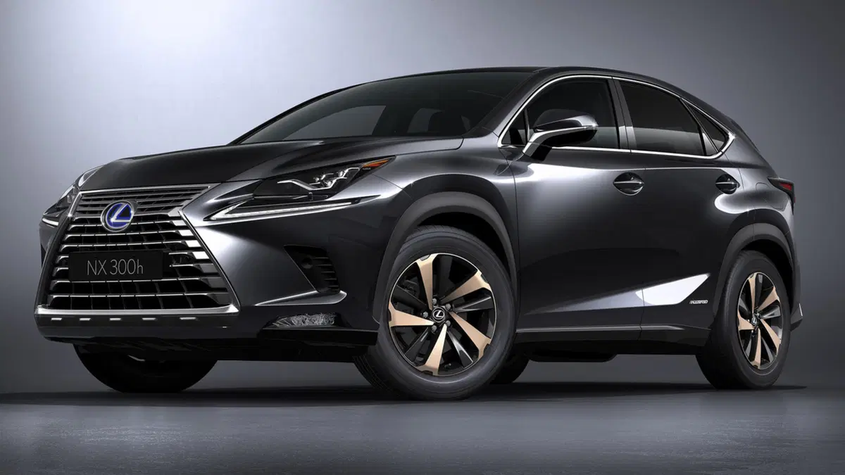 Lexus NX restyling 2017, il debutto a Shanghai (10)