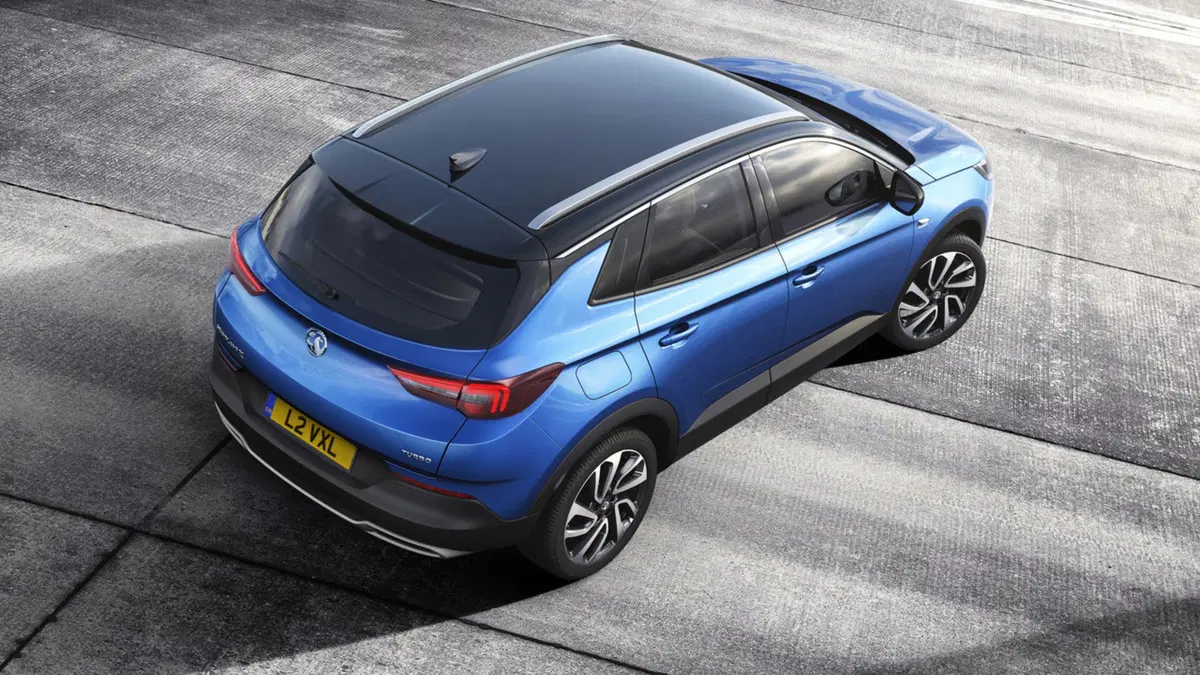 Grandland X, la famiglia SUV Opel si allarga
