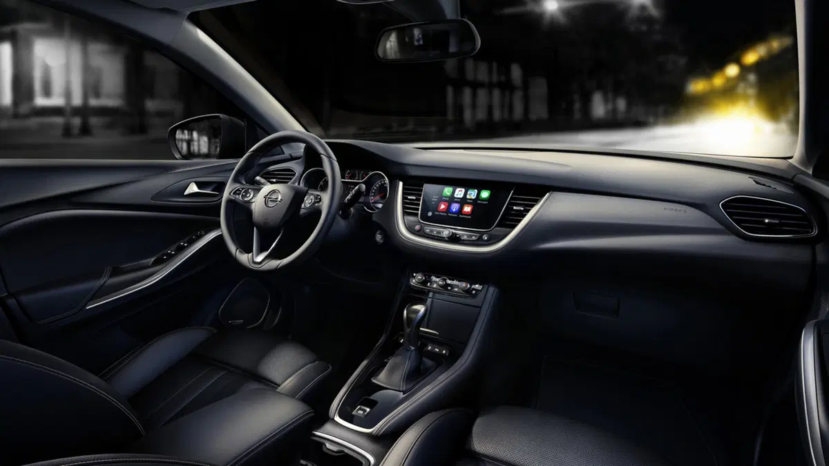 Grandland X, la famiglia SUV Opel si allarga (3)