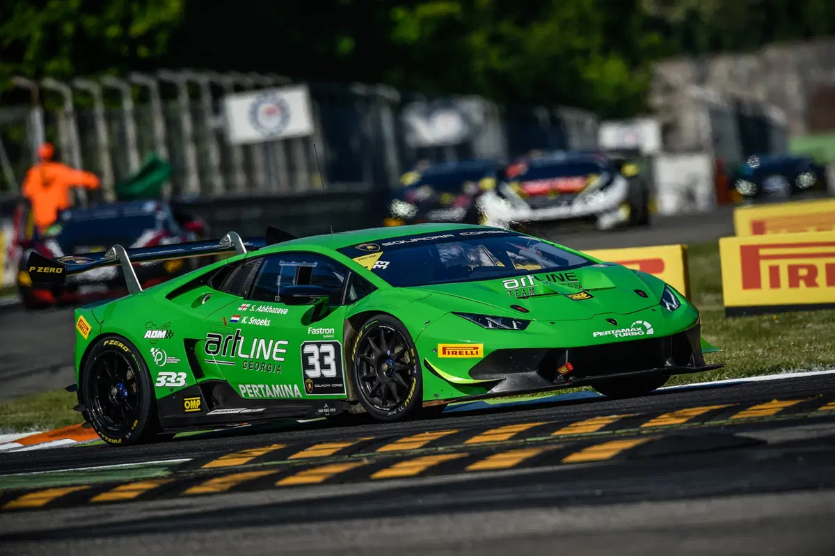 Super Trofeo, Spinelli-Granier trionfano a Monza. Lamborghini al comando anche della GT series  (2)