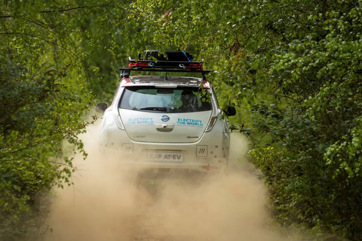 Nissan Leaf AT-EV, alla conquista del Mongol Rally 2017 [Video] (7)