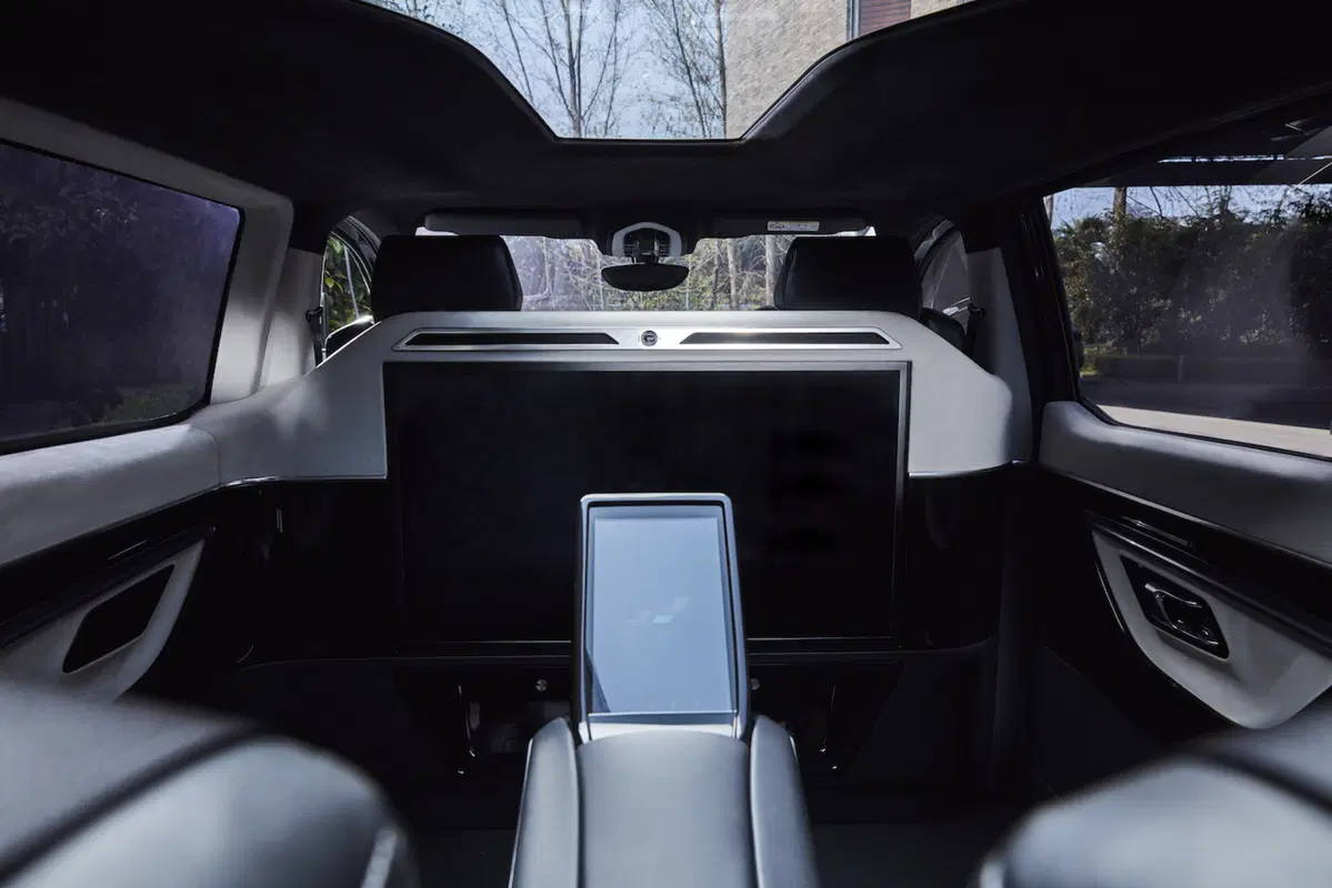 Iconiq Motors e W Motors scelgono la tecnologia elettrica svedese (4)