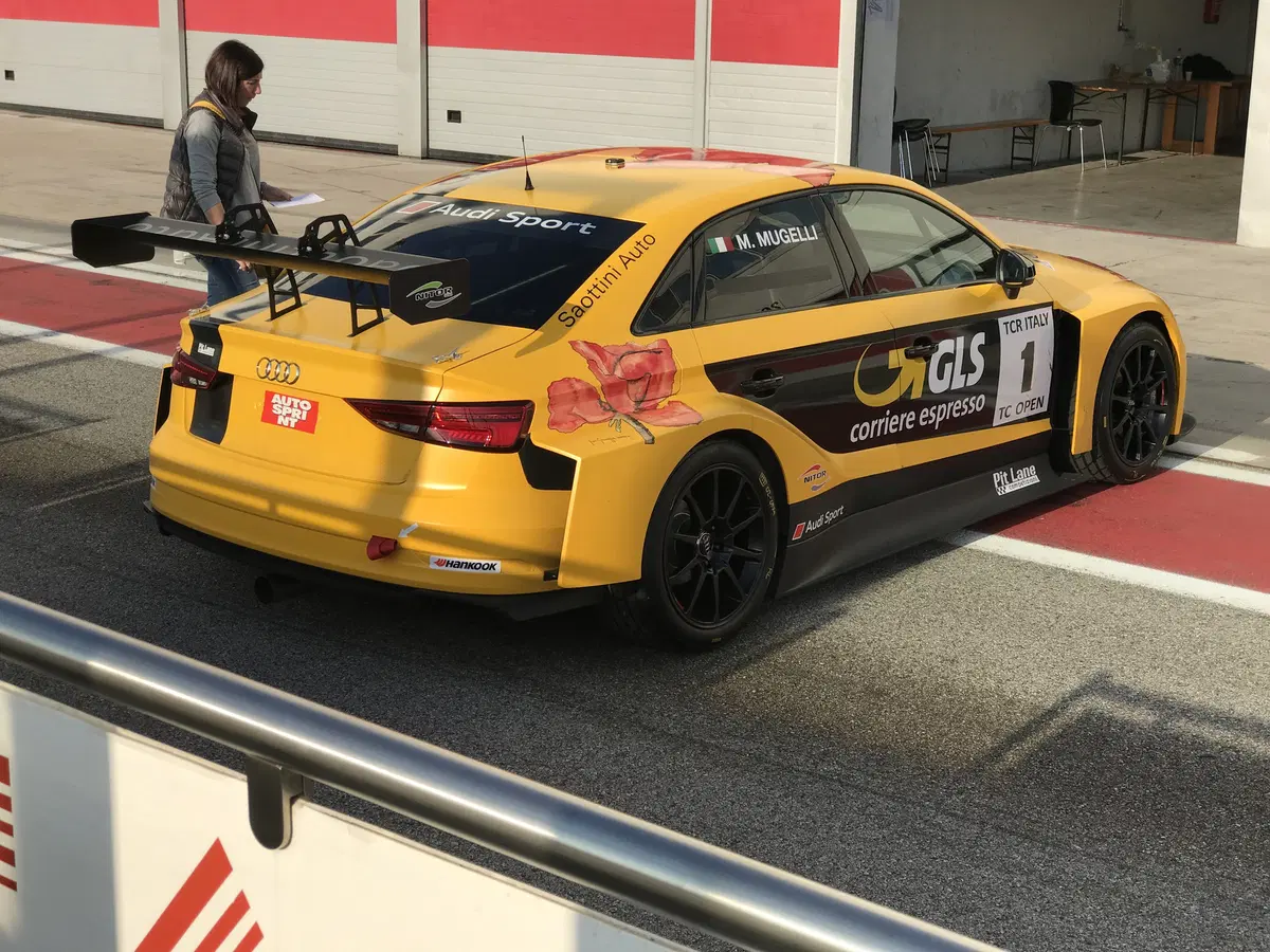 Audi RS3 LMS, la sedan 'cattiva' per i campionati TCR [Video primo test] (13)