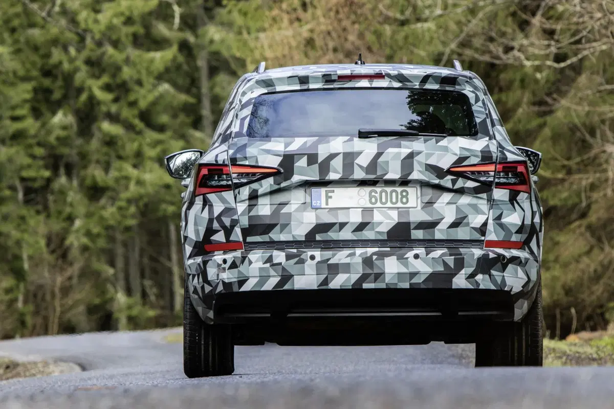Skoda Karoq, il nuovo SUV è compatto (3)