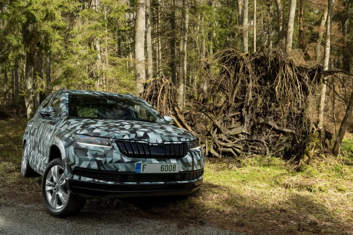Skoda Karoq, il nuovo SUV è compatto (7)