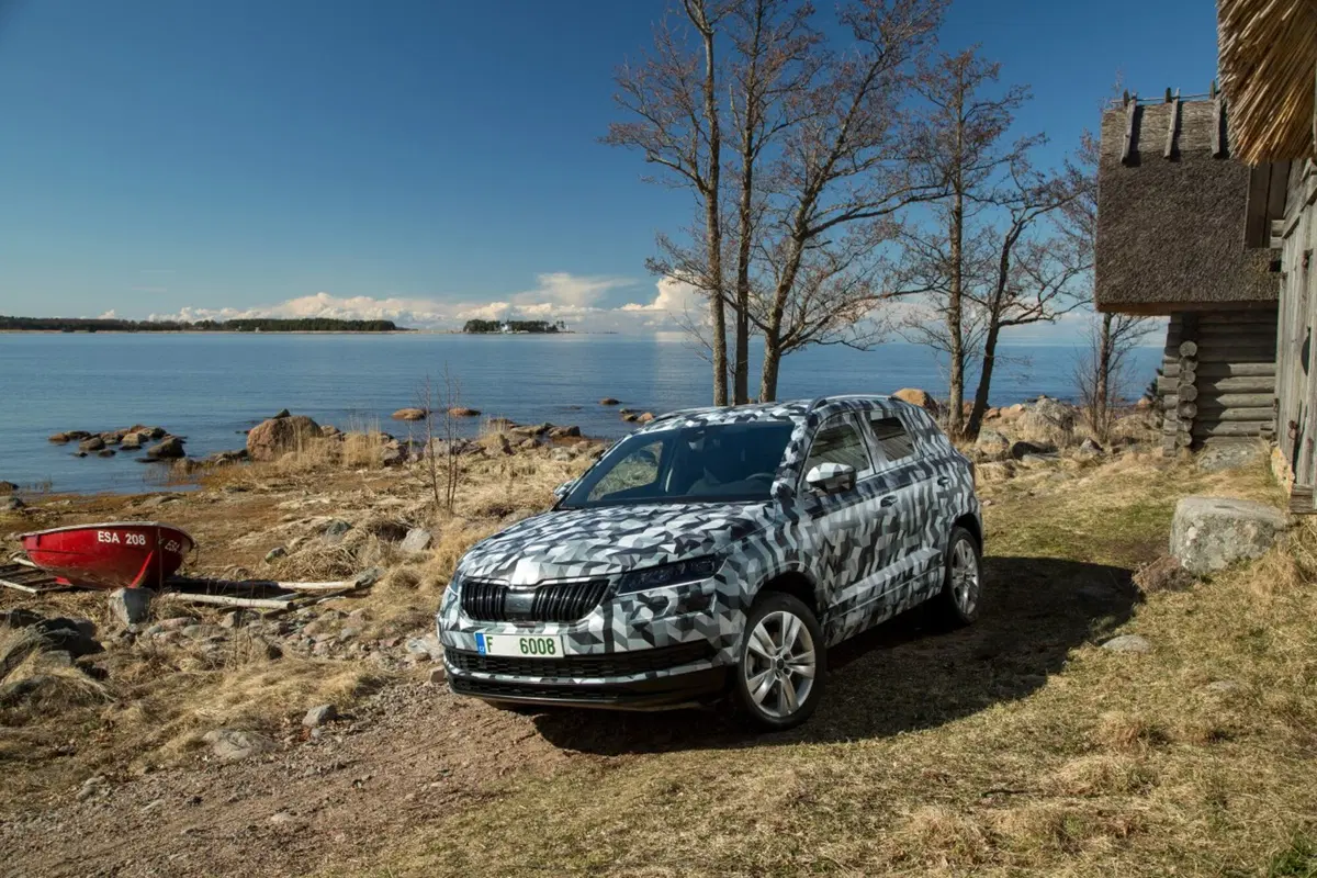 Skoda Karoq, il nuovo SUV è compatto (9)