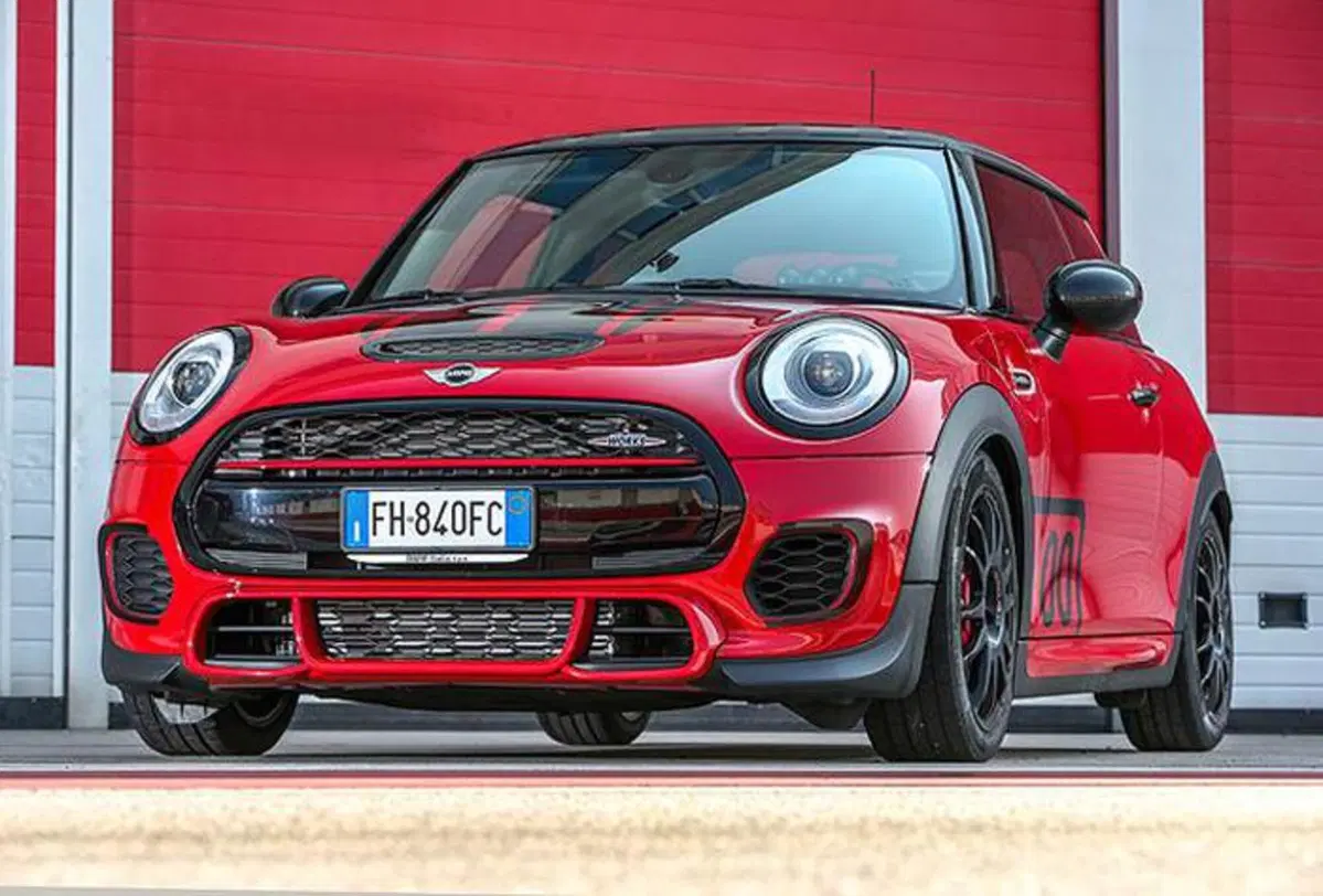 Mini JCW Petrolhead Edition, 50.000 euro per la più esclusiva  (5)