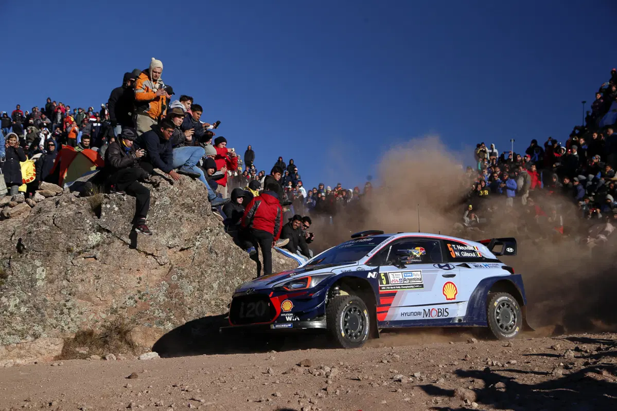 WRC17 Argentina. Neuville (Hyundai) Rovescia il Mondo e Vince!  (7)