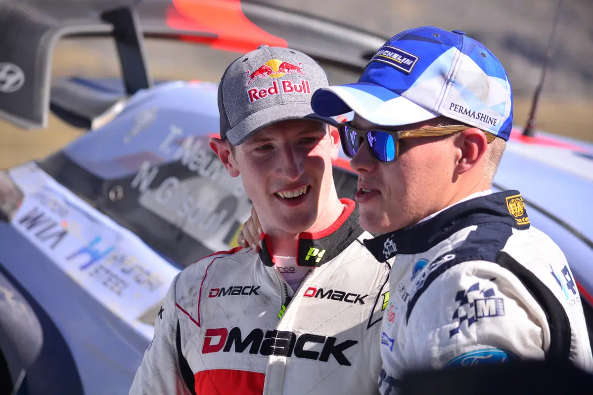WRC17 Argentina. Neuville (Hyundai) Rovescia il Mondo e Vince!  (22)