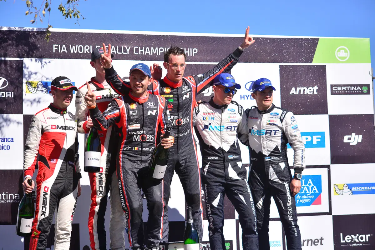 WRC17 Argentina. Neuville (Hyundai) Rovescia il Mondo e Vince! 