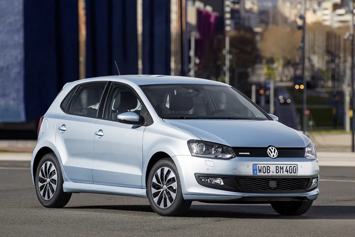 Quale comprare, Confronto: Hyundai i20 1.2 Vs Volkswagen Polo 1.0 (10)