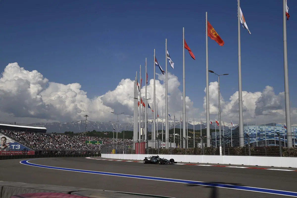 F1, GP Russia 2017: vince Bottas. Secondo Vettel (5)