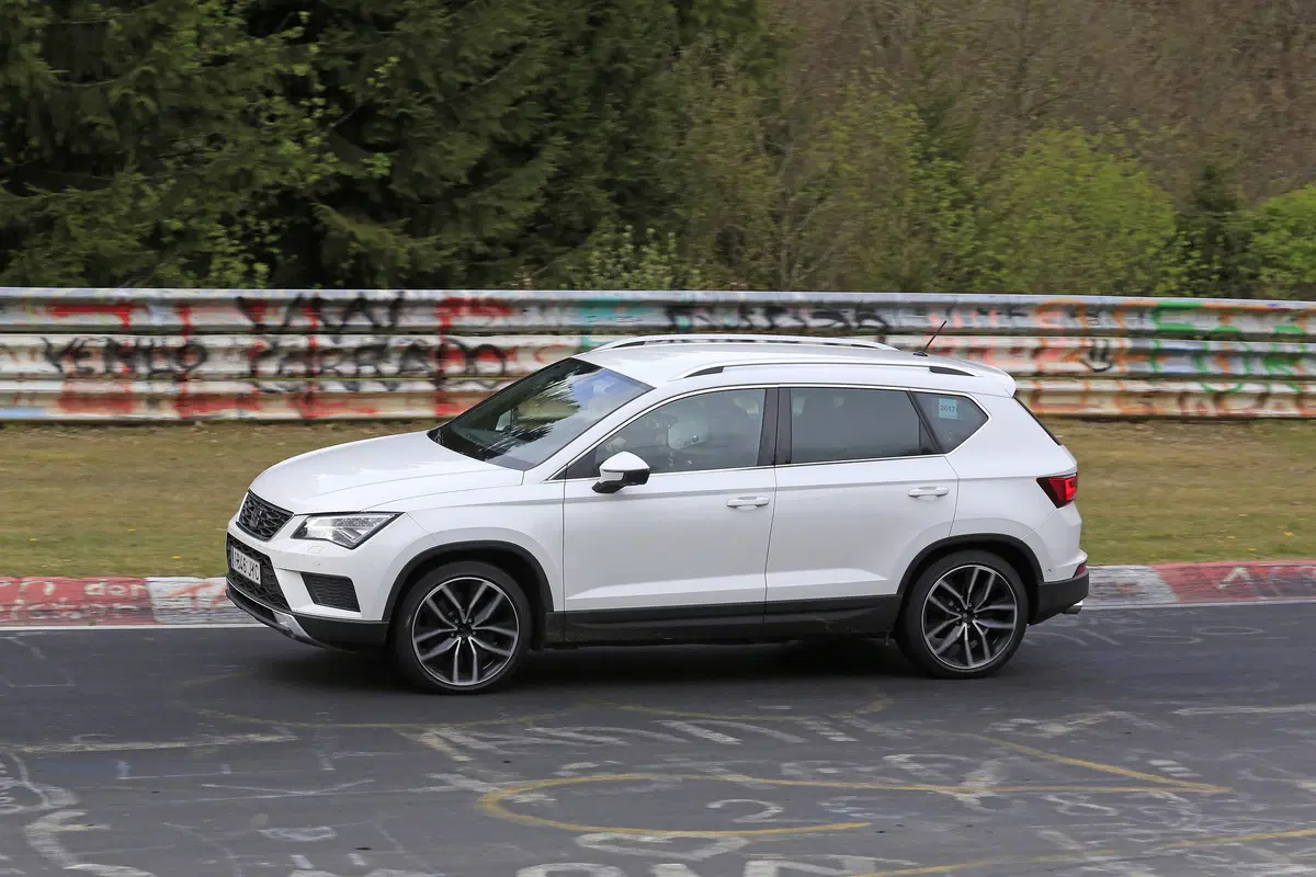 Seat Ateca Cupra, test al Ring per la più potente  (4)