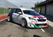 Peugeot, Stefano Accorsi in gara con la 308 Racing Cup [Video]