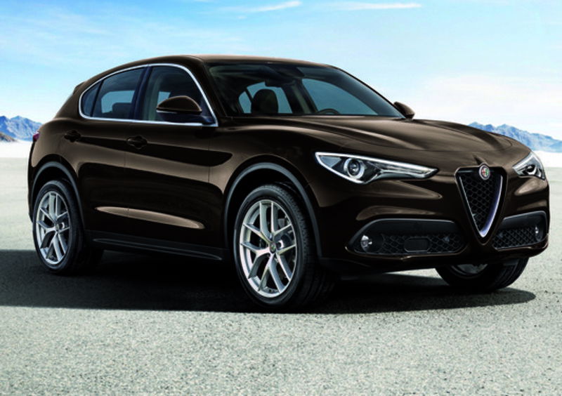 Alfa Romeo Stelvio, arriva il 2.2 diesel da 180 CV