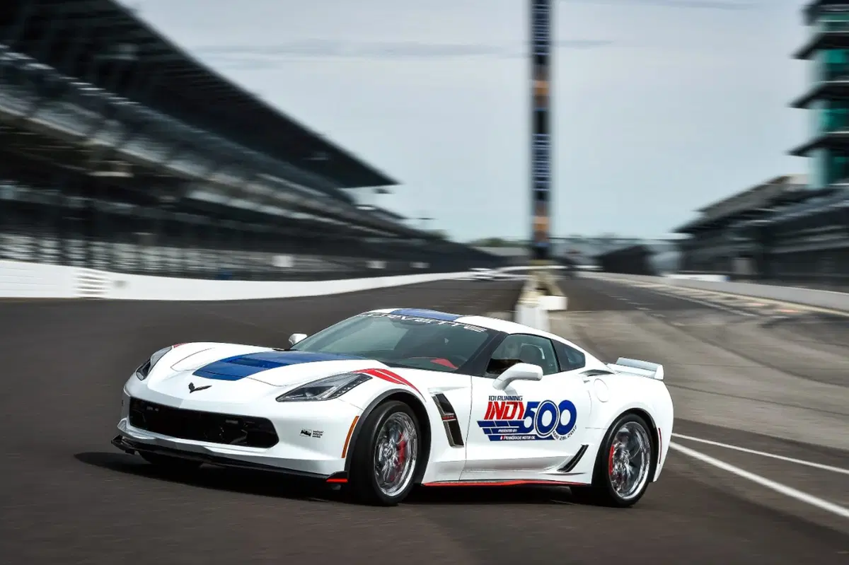 Corvette Grand Sport “pace car” per la 500 Miglia di Indianapolis 2017
