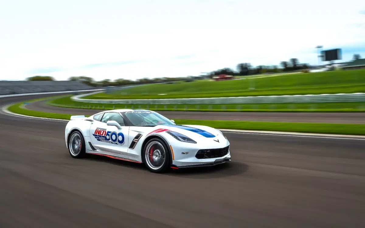 Corvette Grand Sport “pace car” per la 500 Miglia di Indianapolis 2017 (3)